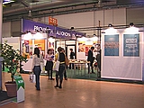 Foto dello stand delle Minoranze linguistiche