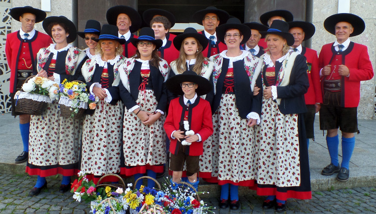 Associazione Culturale "Gruppo Costumi Storici Valli del Leno - Laimpachtaler Zimbarn"