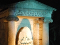 stele attica dono di Atene a Calimera, simbolo dei rapporti tra la Grecia Salentina e la terra d'origine, la Grecia