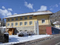 La sede del Museo Ladino di Fassa in uno scatto invernale