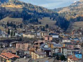 Panorama della Val di Fassa: un marzo senza neve